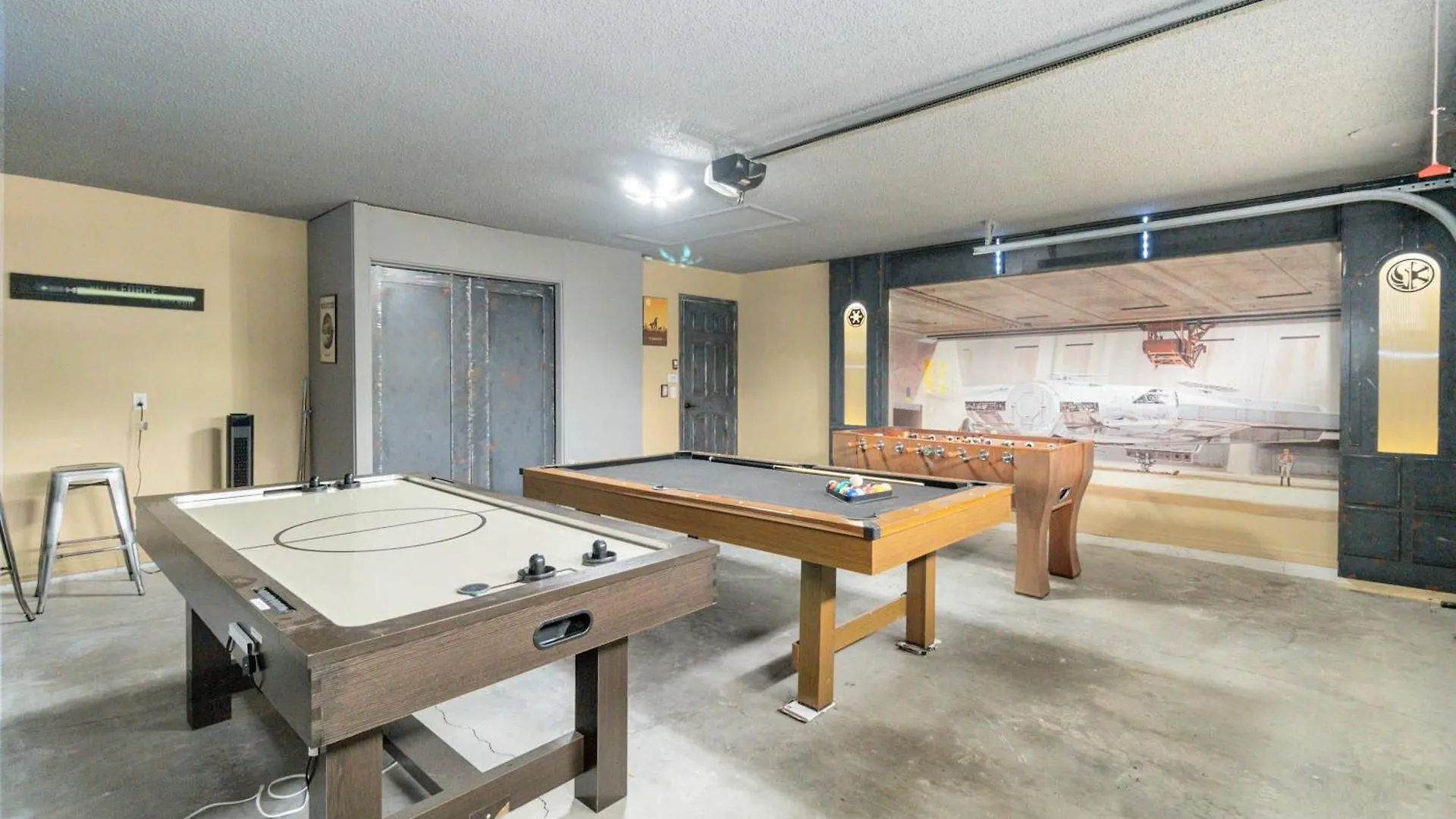 Beautiful House Pool Game Room Davenport Holiday home